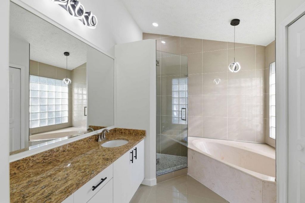 3031 SE Galt Circle, Port Saint Lucie, FL 34984 Photo