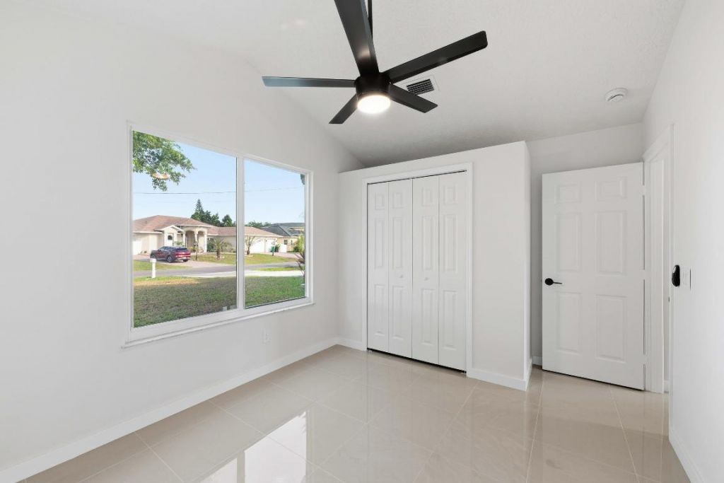 3031 SE Galt Circle, Port Saint Lucie, FL 34984 Photo