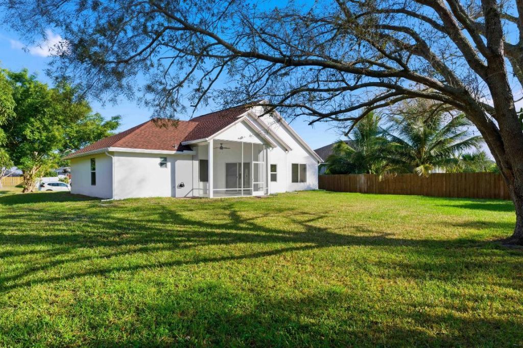 3031 SE Galt Circle, Port Saint Lucie, FL 34984 Photo