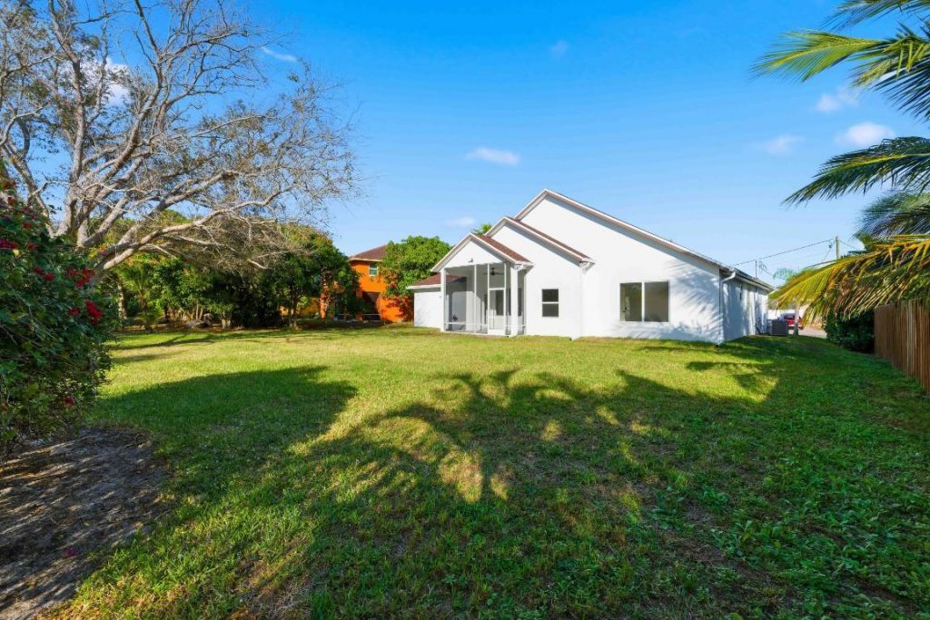 3031 SE Galt Circle, Port Saint Lucie, FL 34984 Photo