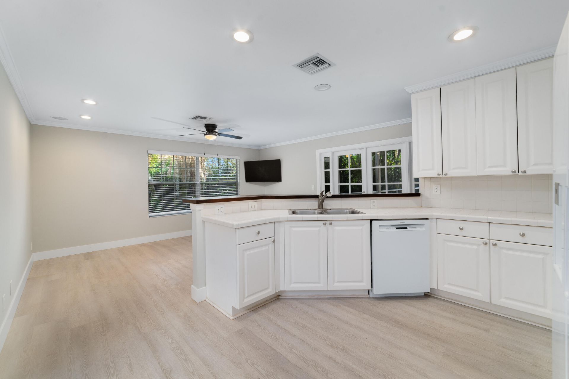 1148 Wild Cherry Lane, Wellington, FL 33414 Photo