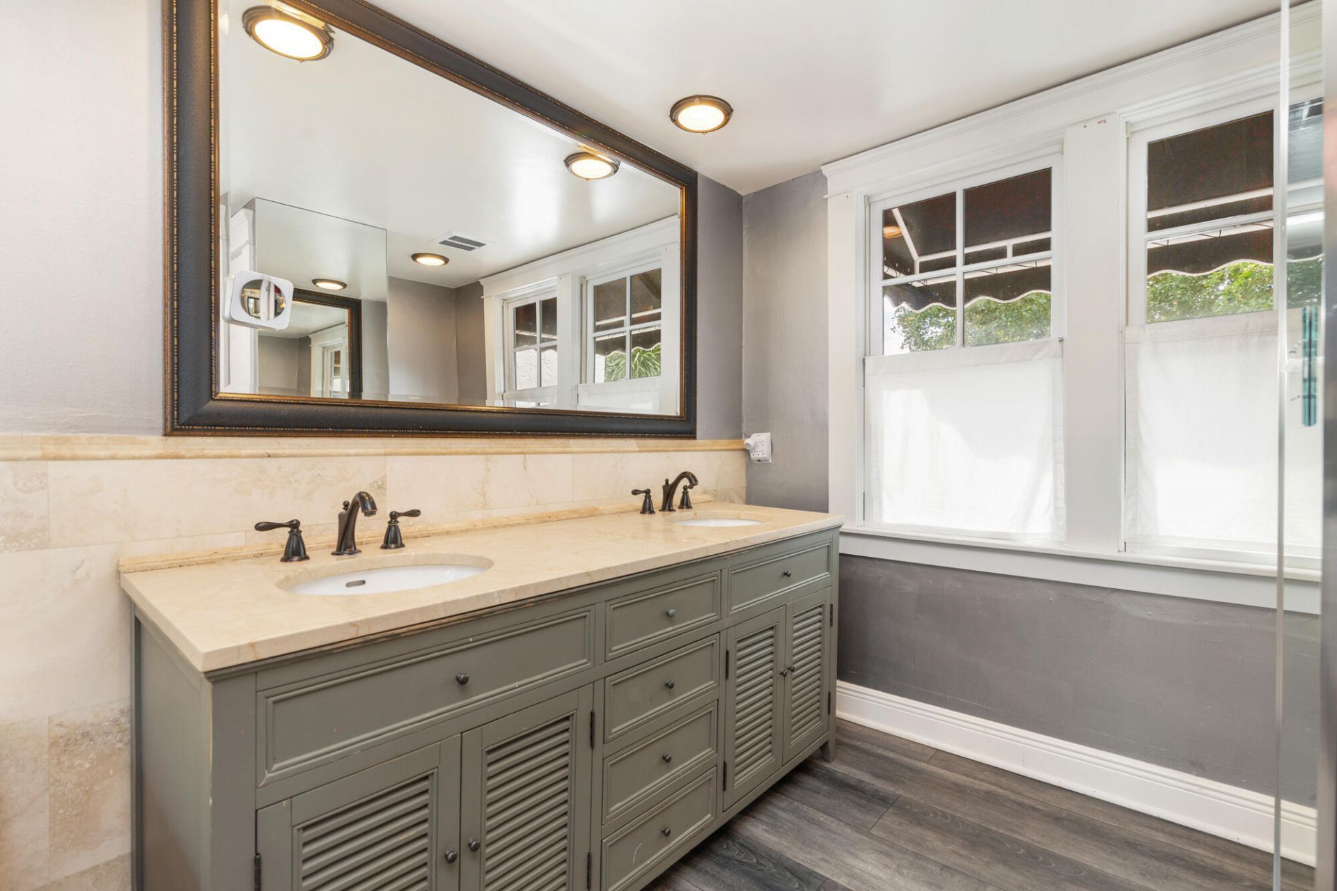 735 Kanuga Drive, West Palm Beach, FL 33401 Photo