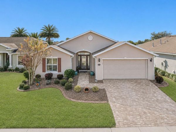 27143 ROANOKE DRIVE, LEESBURG, FL 34748