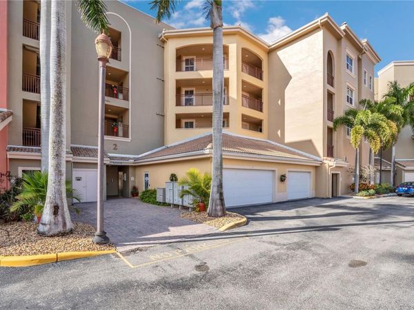 424 LUNA BELLA LANE, Unit 415, NEW SMYRNA BEACH, FL 32168