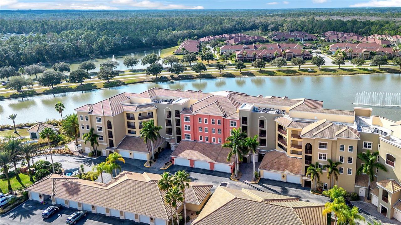 424 Luna Bella Lane, Unit 415, New Smyrna Beach, FL 32168 Photo