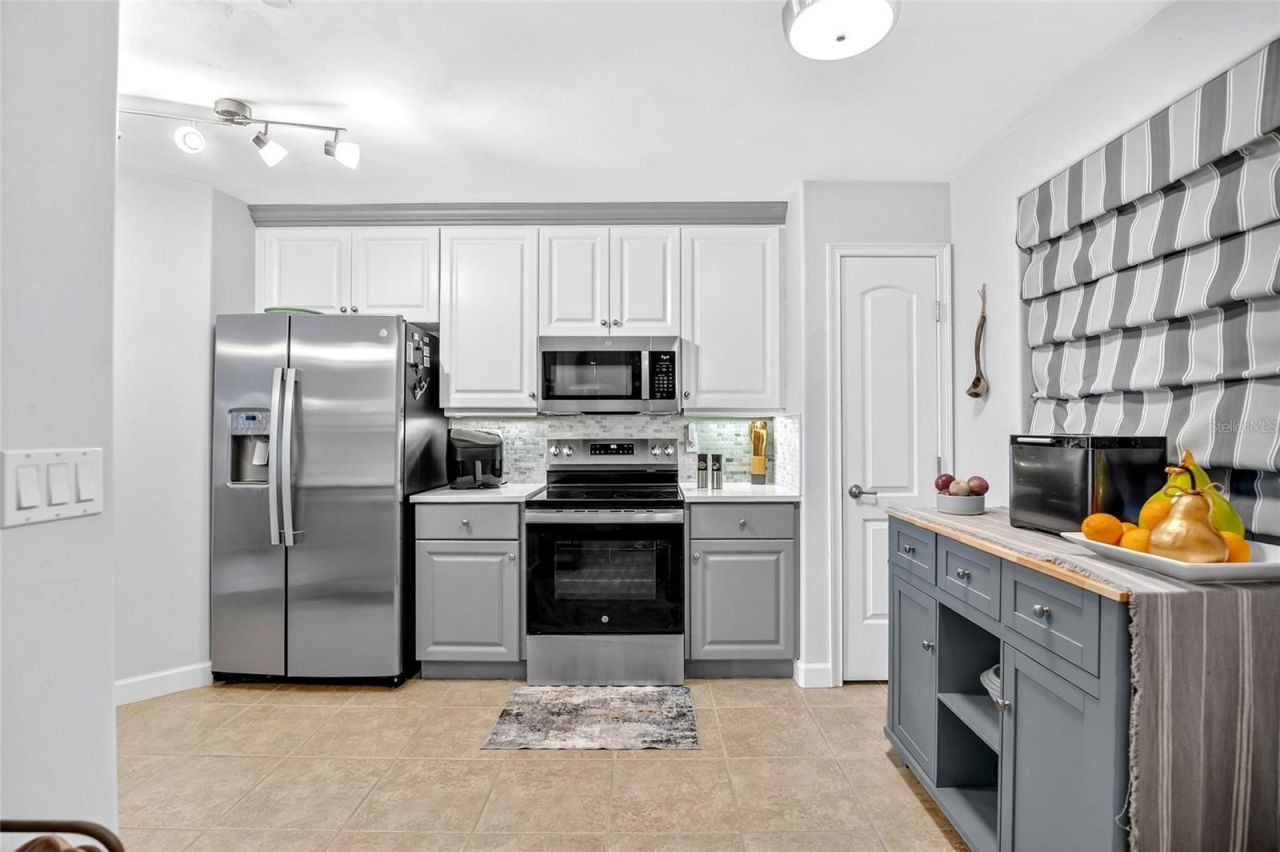 424 Luna Bella Lane, Unit 415, New Smyrna Beach, FL 32168 Photo