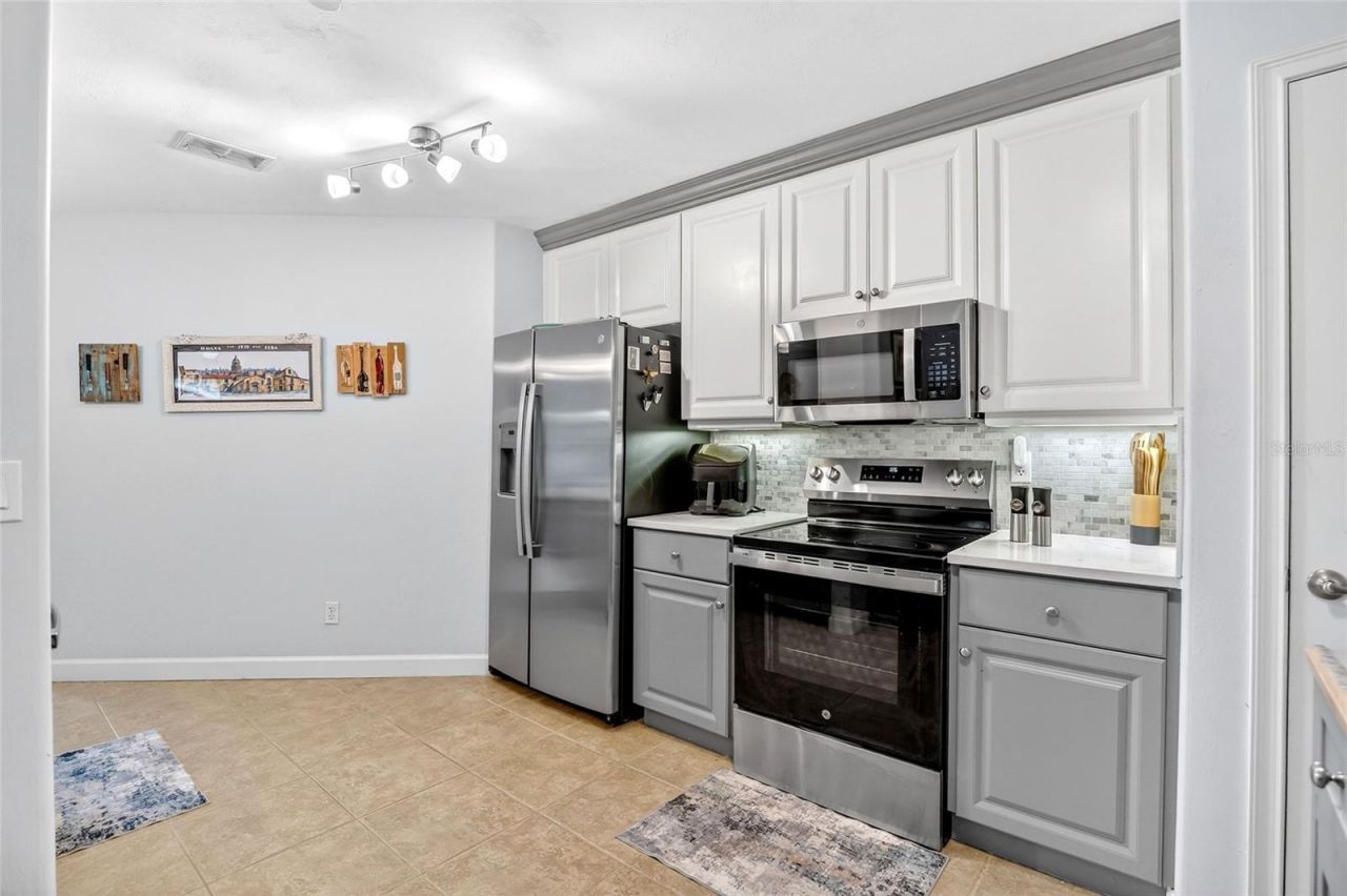 424 Luna Bella Lane, Unit 415, New Smyrna Beach, FL 32168 Photo