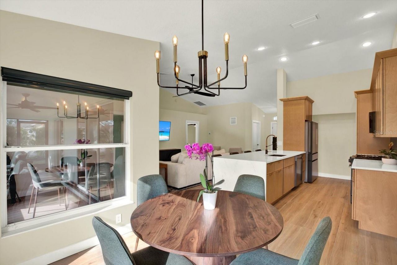 531 Hunter Lane, Bradenton, FL 34212 Photo