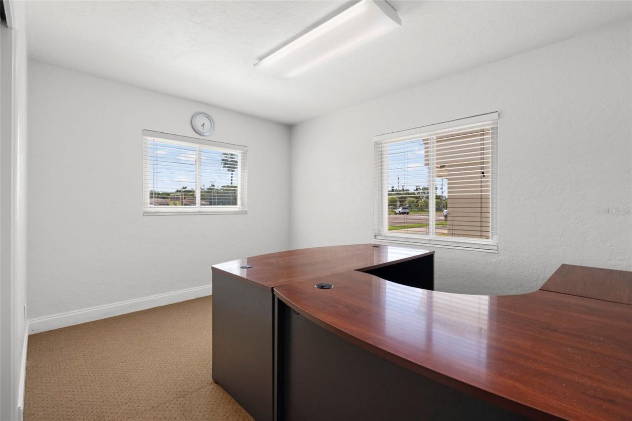 2672 66th Street N, Saint Petersburg, FL 33710 Photo