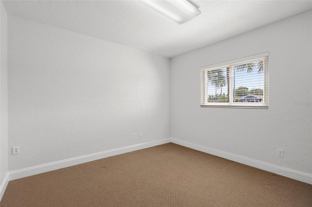 2672 66th Street N, Saint Petersburg, FL 33710 Photo