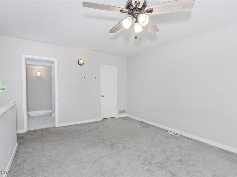 2043 Random Road, Unit 9, Cleveland, OH 44106 Photo 19