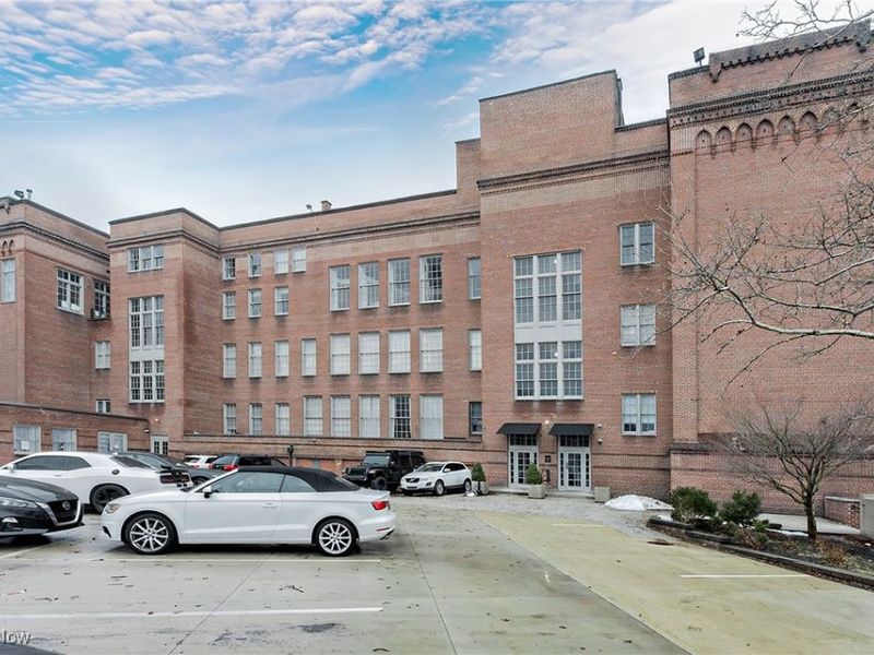 2043 Random Road, Unit 9, Cleveland, OH 44106 Photo 31