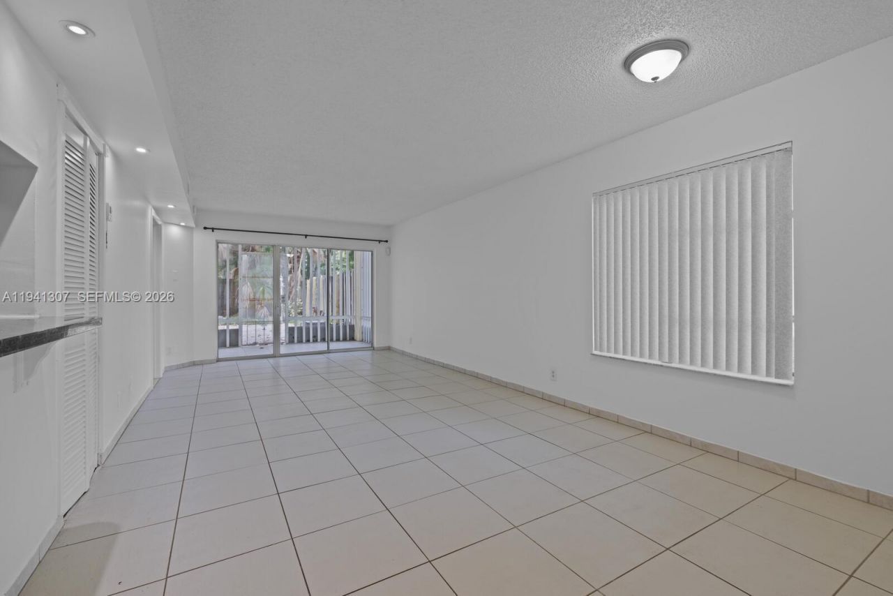 9500 SW 140th Ct , Unit 9500, Miami, FL 33186 Photo