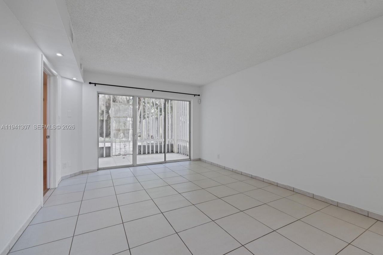 9500 SW 140th Ct , Unit 9500, Miami, FL 33186 Photo