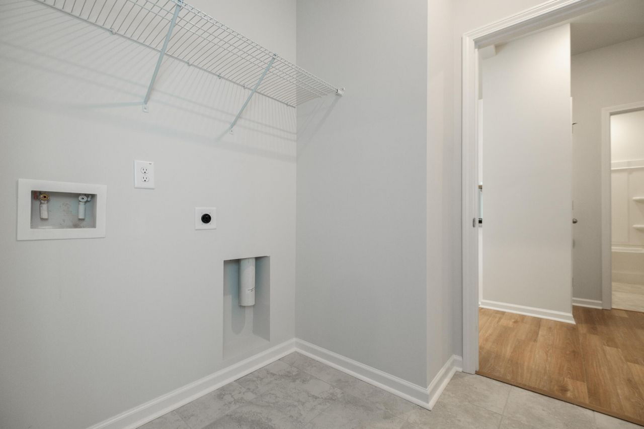 554 Merrywood Drive Photo 14