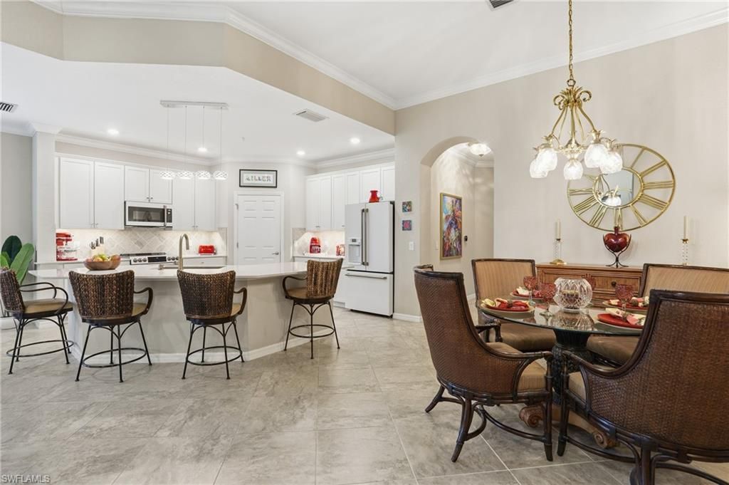 10505 Casella Way, Unit 202, Fort Myers, FL 33913 Photo