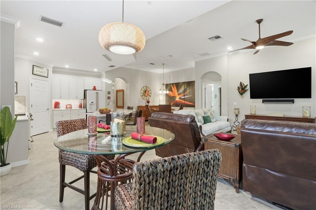 10505 Casella Way, Unit 202, Fort Myers, FL 33913 Photo