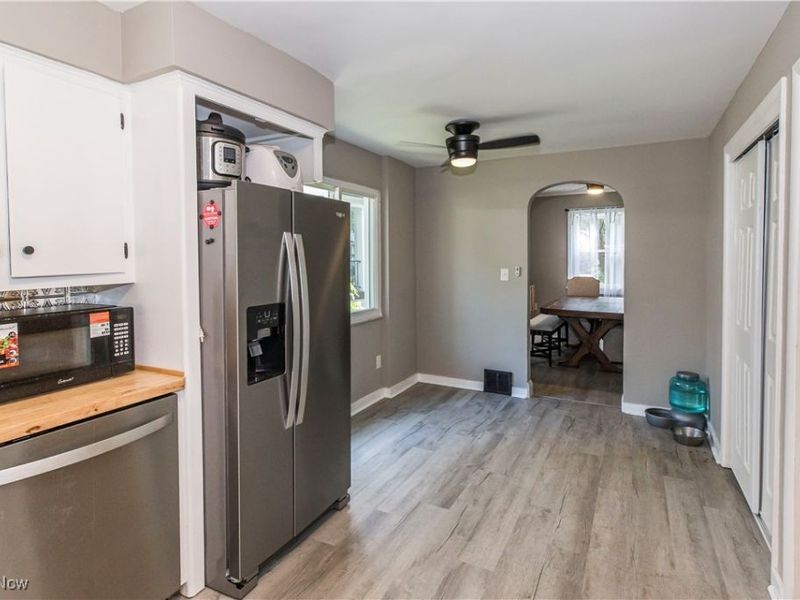 457 S Firestone Boulevard, Akron, OH 44301 Photo 13