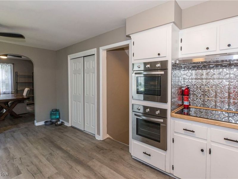 457 S Firestone Boulevard, Akron, OH 44301 Photo 14