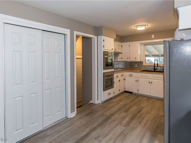 457 S Firestone Boulevard, Akron, OH 44301 Photo 16