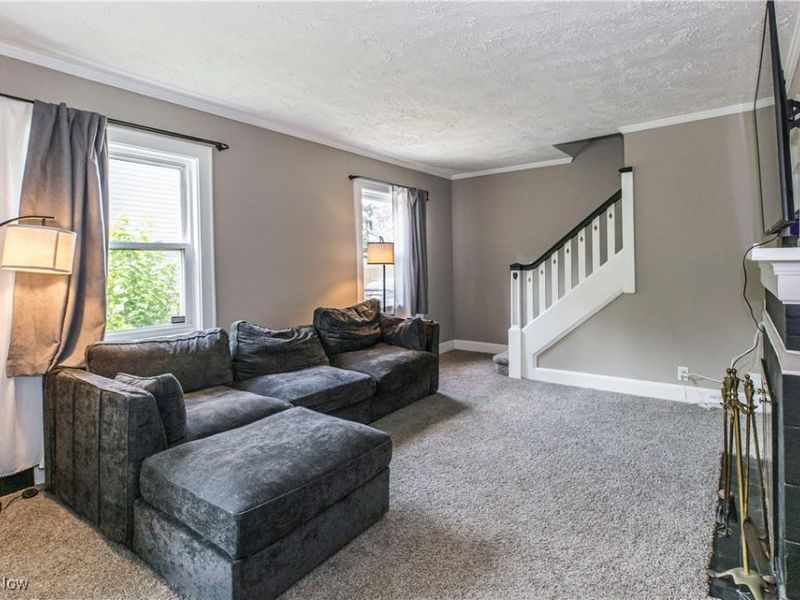 457 S Firestone Boulevard, Akron, OH 44301 Photo 6