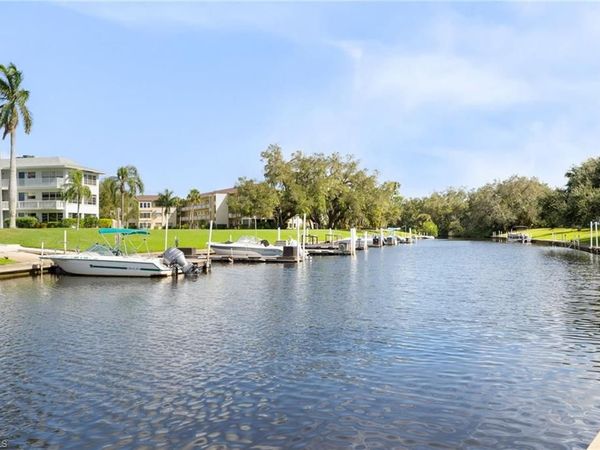 1535 Tropic TER, Unit 1535, NORTH FORT MYERS, FL 33903