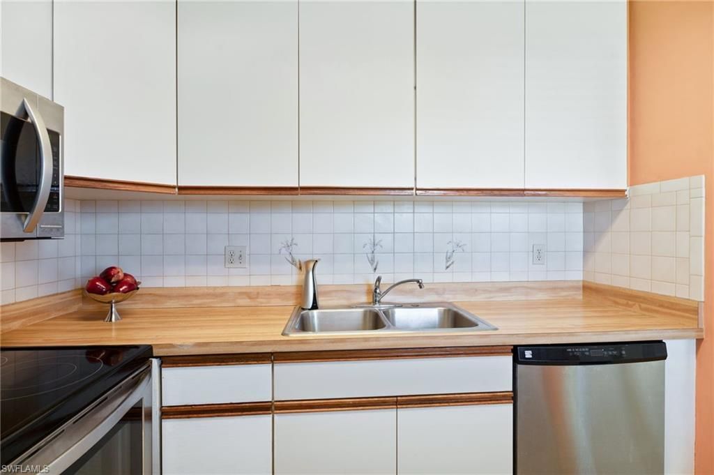 1535 Tropic Ter, Unit 1535, North Fort Myers, FL 33903 Photo