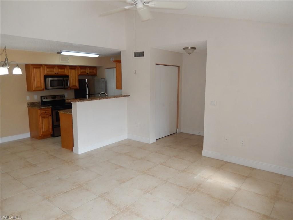 12571 Equestrian Cir, Unit 902, Fort Myers, FL 33907 Photo