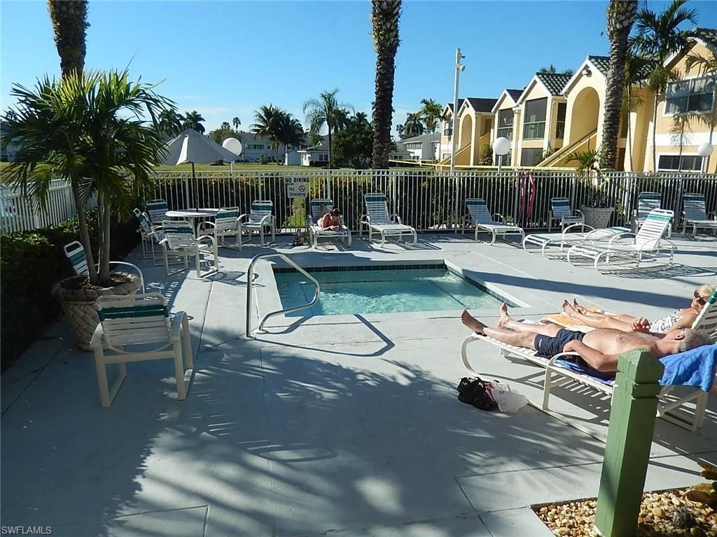 12571 Equestrian Cir, Unit 902, Fort Myers, FL 33907 Photo