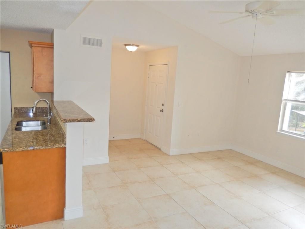 12571 Equestrian Cir, Unit 902, Fort Myers, FL 33907 Photo