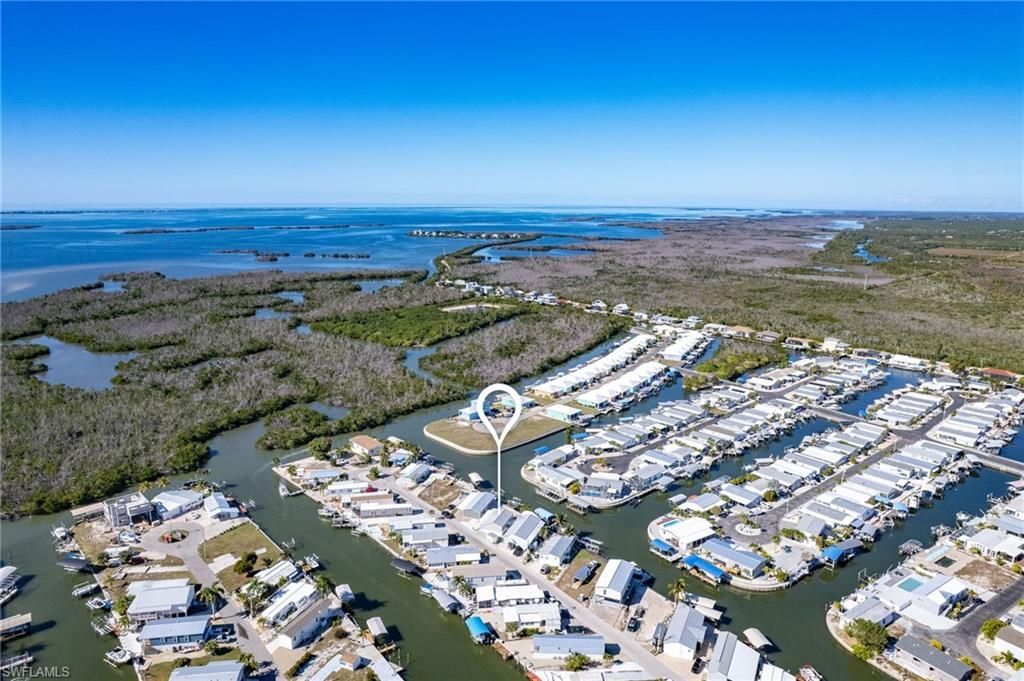 3904 Dewberry Ln, Saint James City, FL 33956 Photo