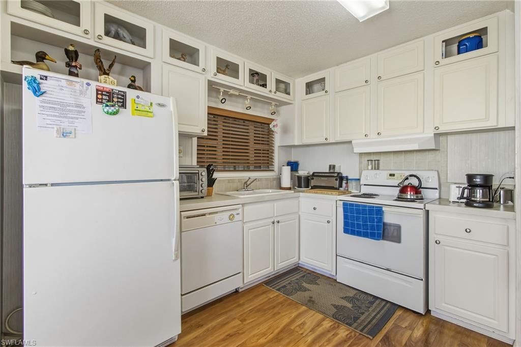 3904 Dewberry Ln, Saint James City, FL 33956 Photo