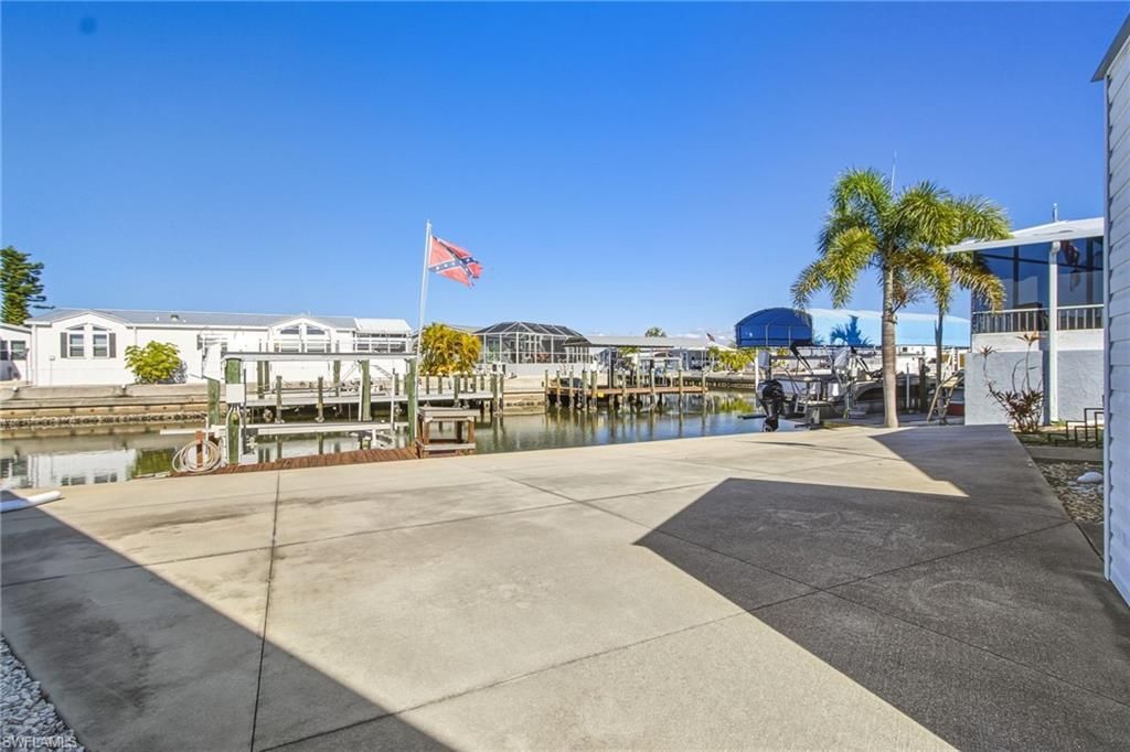 3904 Dewberry Ln, Saint James City, FL 33956 Photo