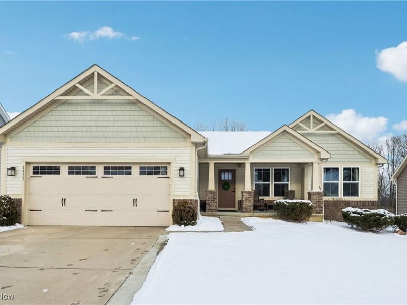 1951 E Woodland Drive, Akron, OH 44313 Photo 1