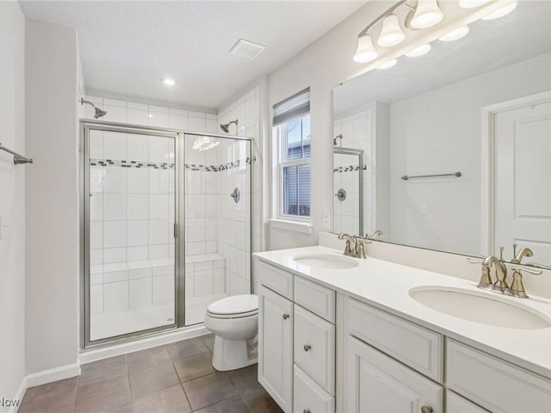 1951 E Woodland Drive, Akron, OH 44313 Photo 18