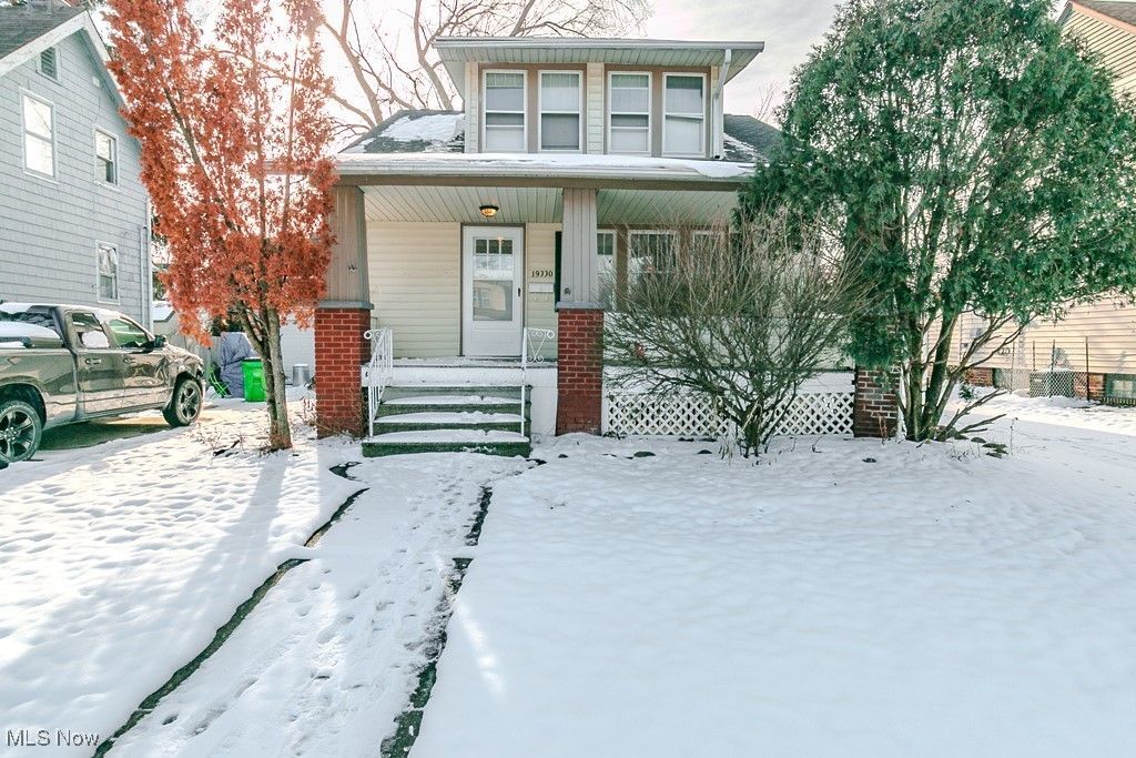 19330 Naumann Avenue, Euclid, OH 44119 Main Photo