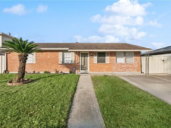 2416 BOBWHITE Drive, Poydras, LA 70085