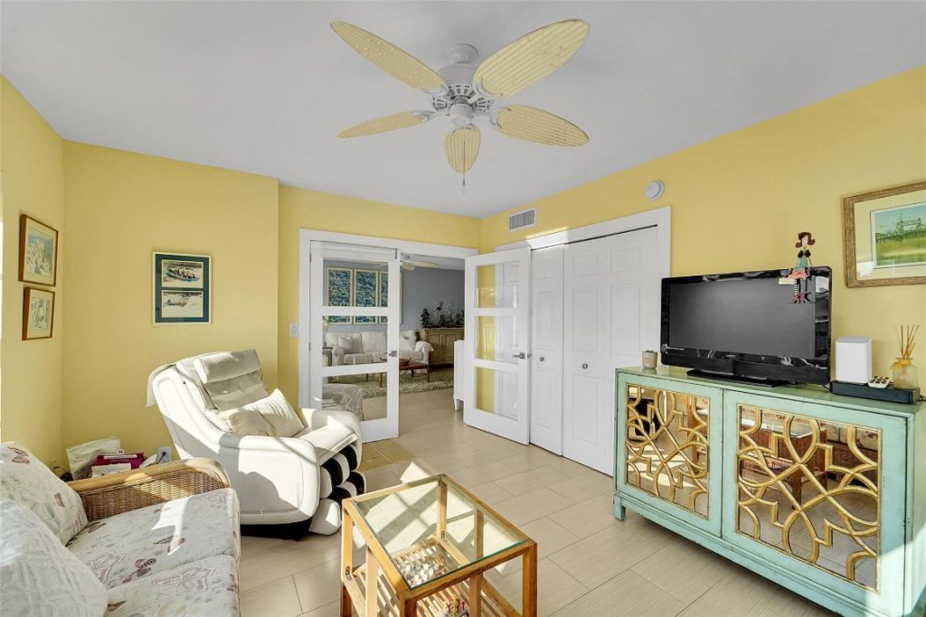3050 NE 48th Court, Unit 206, Lighthouse Point, FL 33064 Photo
