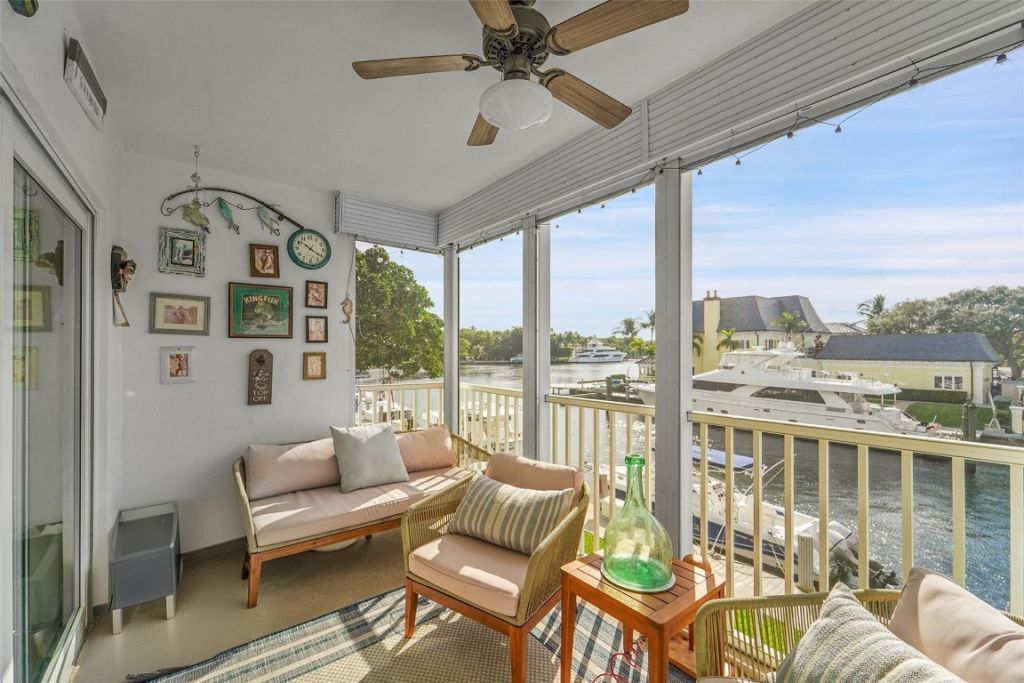 3050 NE 48th Court, Unit 206, Lighthouse Point, FL 33064 Photo