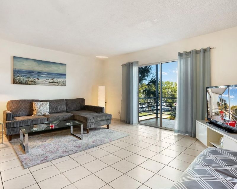 4770 NW 21st Street, Unit 305, Lauderhill, FL 33313 Photo