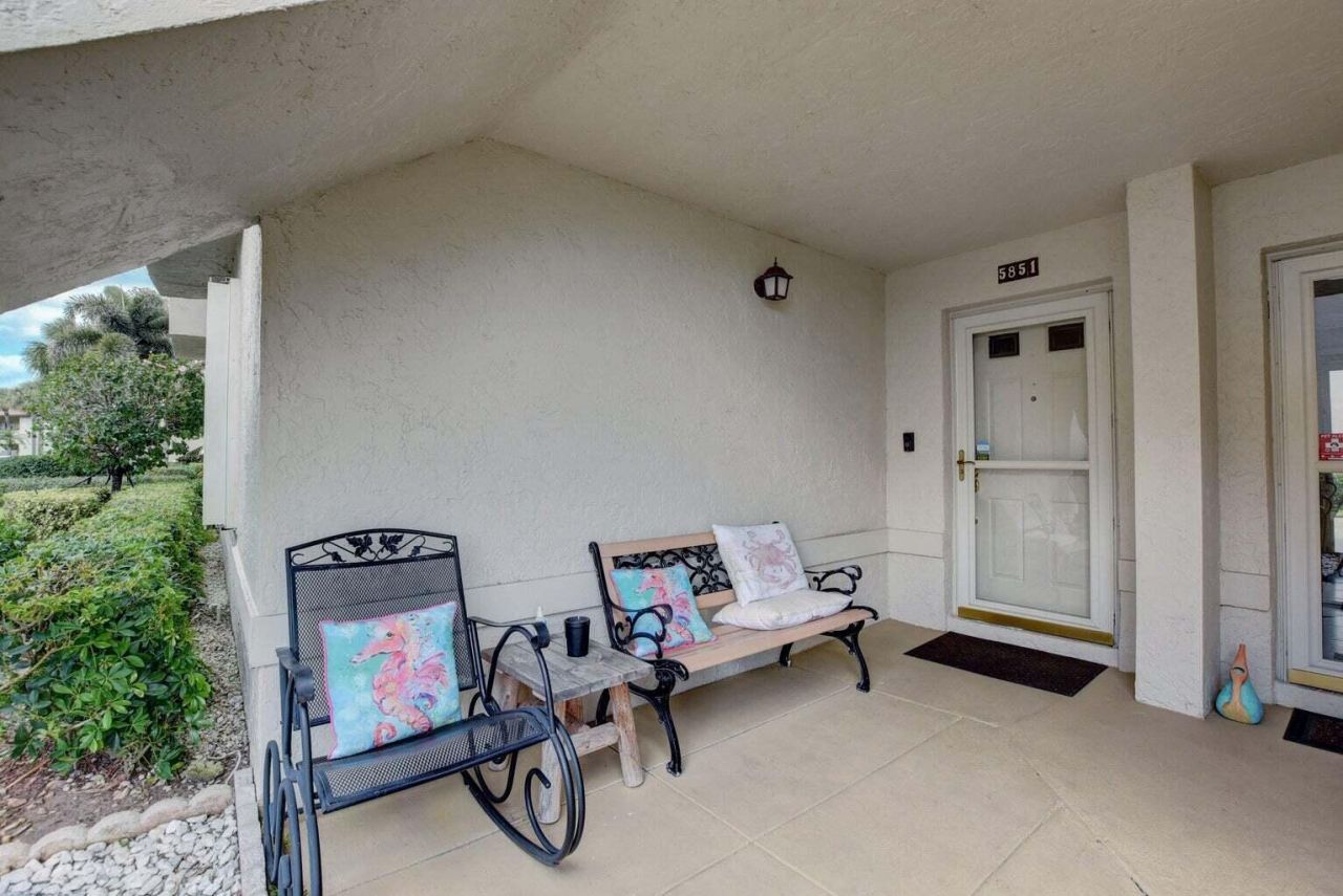 5851 Parkwalk Drive, Boynton Beach, FL 33472 Photo