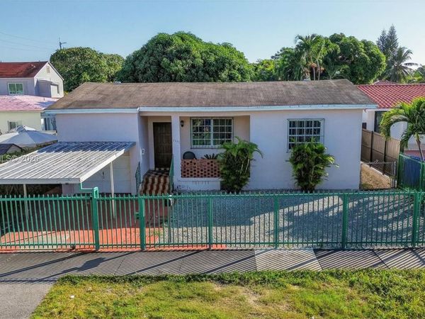 1633 SW 30th Ave, Miami, FL 33145