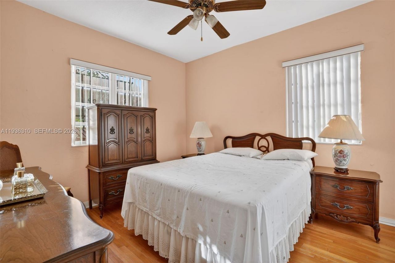 1633 SW 30th Ave, Miami, FL 33145 Photo