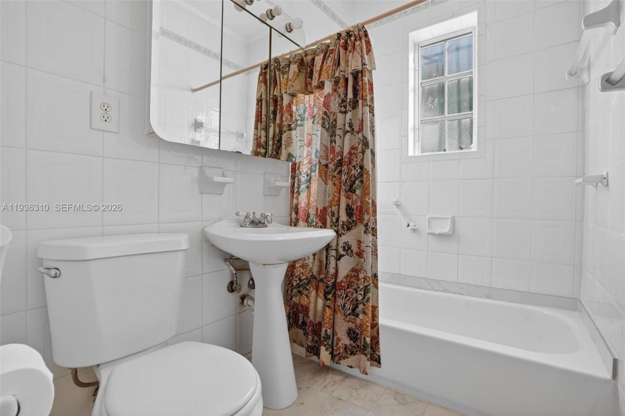 1633 SW 30th Ave, Miami, FL 33145 Photo