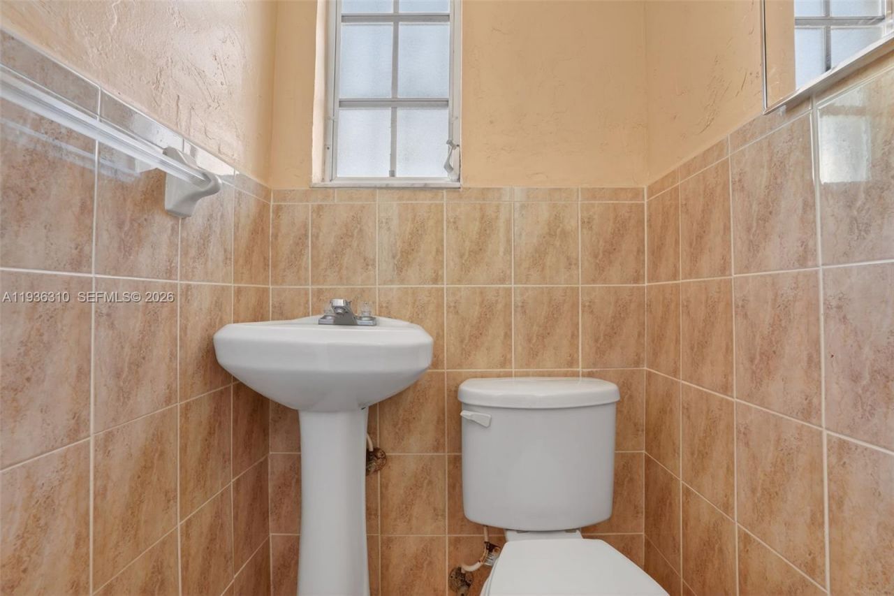 1633 SW 30th Ave, Miami, FL 33145 Photo