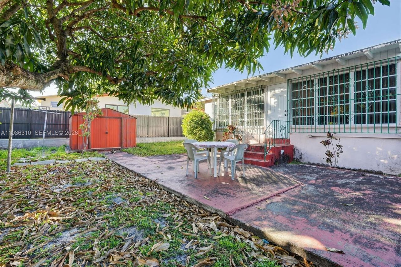 1633 SW 30th Ave, Miami, FL 33145 Photo