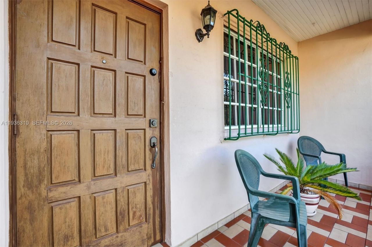 1633 SW 30th Ave, Miami, FL 33145 Photo