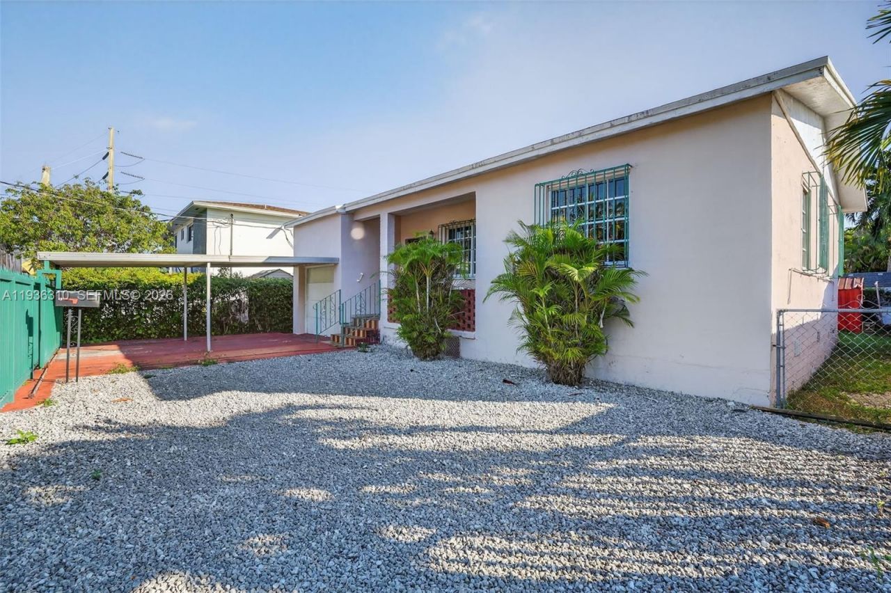1633 SW 30th Ave, Miami, FL 33145 Photo