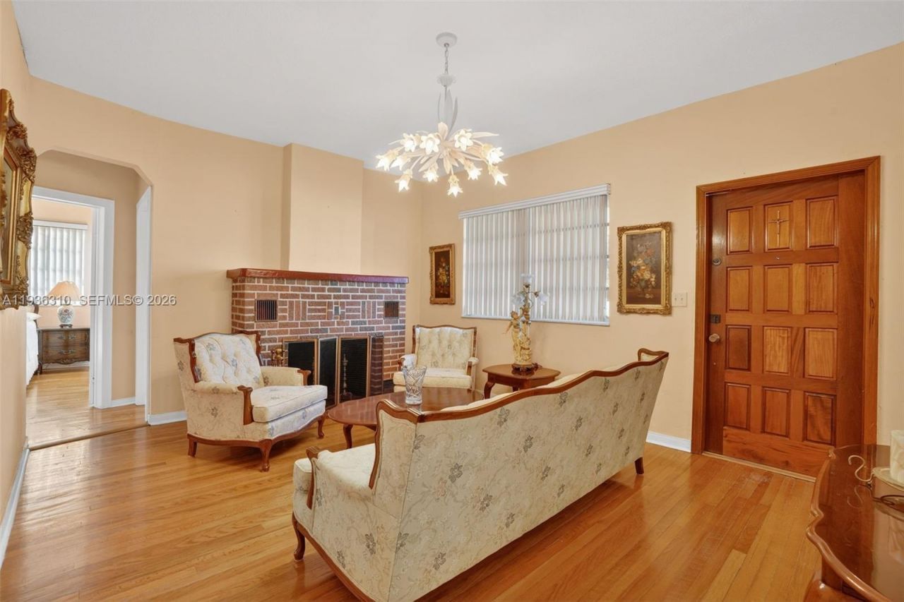 1633 SW 30th Ave, Miami, FL 33145 Photo