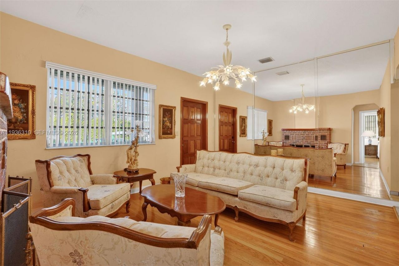 1633 SW 30th Ave, Miami, FL 33145 Photo